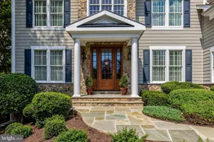 513 John Marshall Dr NE, Vienna, VA 22180 - Photo 8