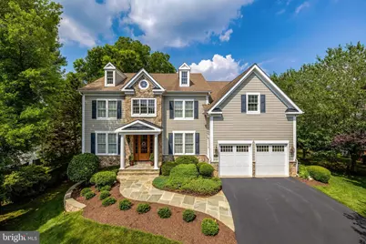 513 John Marshall Drive NE, Vienna, VA 22180 - Photo 1