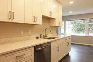 6211 Duntley Ct, Springfield, VA 22152 - Photo 8