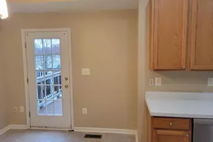 13225 Rolling Plains Ct, Herndon, VA 20171 - Photo 16