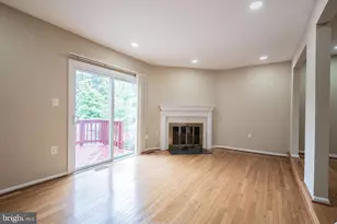 5844 Banning Pl, Burke, VA 22015 - Photo 22
