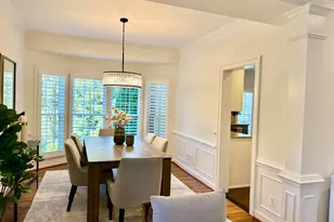 9733 Hidden Valley Rd, Vienna, VA 22181 - Photo 14