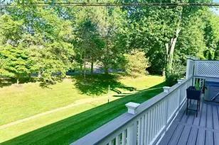 9733 Hidden Valley Rd, Vienna, VA 22181 - Photo 2
