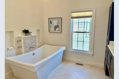 9733 Hidden Valley Road, Vienna, VA 22181 - Photo 20