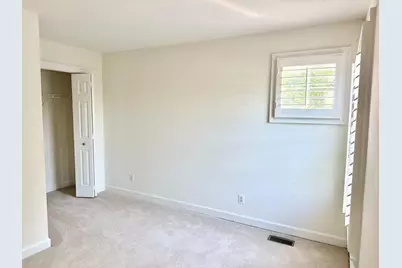 9733 Hidden Valley Road, Vienna, VA 22181 - Photo 28
