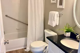 9733 Hidden Valley Rd, Vienna, VA 22181 - Photo 36