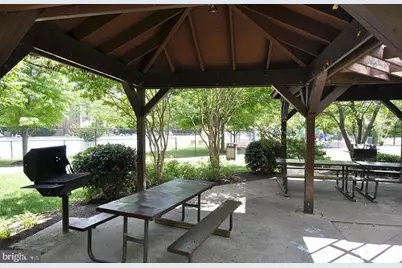 6001 Arlington Boulevard #816, Falls Church, VA 22044 - Photo 24