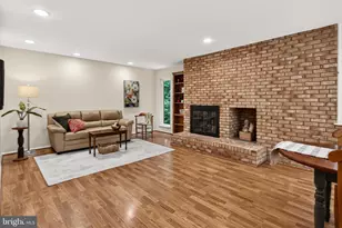 3219 Foxvale Dr, Oakton, VA 22124 - Photo 10