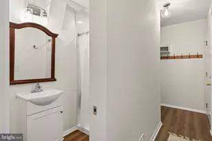 3219 Foxvale Dr, Oakton, VA 22124 - Photo 22
