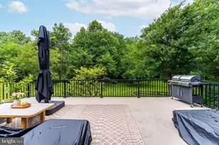 8424 Holly Leaf Dr, McLean, VA 22102 - Photo 8
