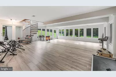 8424 Holly Leaf Drive, McLean, VA 22102 - Photo 26
