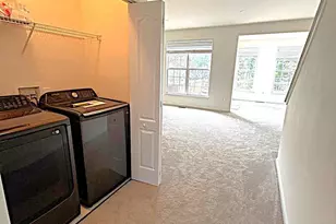 13129 Park Crescent Cir, Herndon, VA 20171 - Photo 24