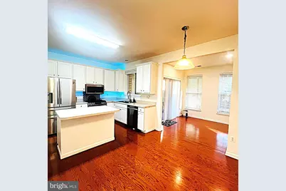 13129 Park Crescent Circle, Herndon, VA 20171 - Photo 6
