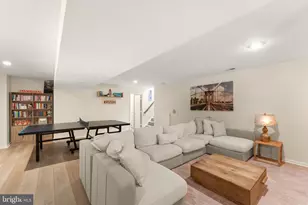 10854 Meadowland Dr, Oakton, VA 22124 - Photo 46