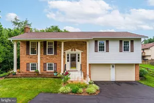 3171 Kirkwell Pl, Herndon, VA 20171 - Photo 1
