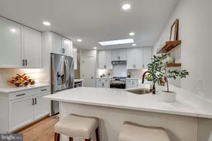 5104 Spring Rock Ct, Fairfax, VA 22032 - Photo 10