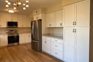12438 Wendell Holmes Rd, Herndon, VA 20171 - Photo 8