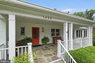 1622 Forest Ln, McLean, VA 22101 - Photo 6