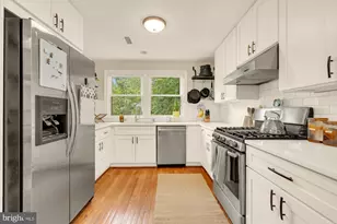 6616 Kerns Rd, Falls Church, VA 22042 - Photo 10