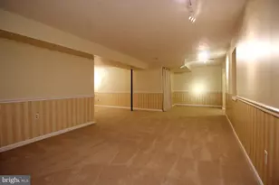 1649 Bennington Hollow Ln, Reston, VA 20194 - Photo 22