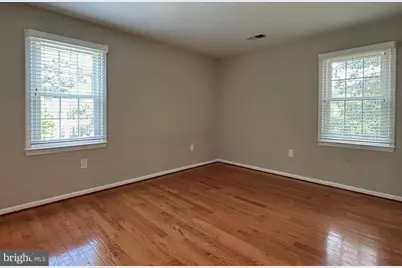 9001 Penn Manor Court, Springfield, VA 22153 - Photo 32