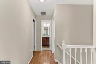 9001 Penn Manor Ct, Springfield, VA 22153 - Photo 26