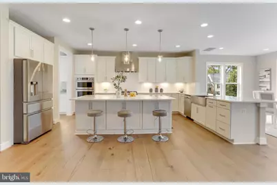 619 Truman Circle SW, Vienna, VA 22180 - Photo 30