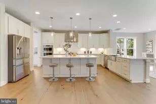 619 Truman Cir SW, Vienna, VA 22180 - Photo 30