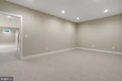 619 Truman Circle SW, Vienna, VA 22180 - Photo 100