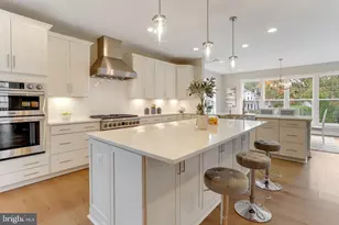 619 Truman Cir SW, Vienna, VA 22180 - Photo 48