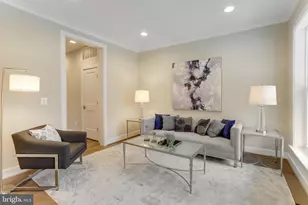 619 Truman Cir SW, Vienna, VA 22180 - Photo 10