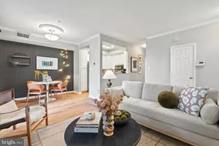 5901 Allborough Dr, Alexandria, VA 22315 - Photo 8