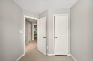 1319 Vintage Pl, Reston, VA 20194 - Photo 16