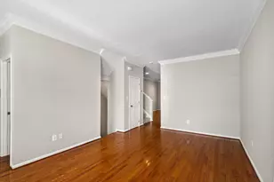 1319 Vintage Pl, Reston, VA 20194 - Photo 18