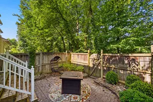 1319 Vintage Pl, Reston, VA 20194 - Photo 28