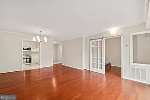 8370 Greensboro Dr, McLean, VA 22102 - Photo 10