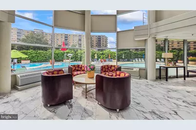 8370 Greensboro Drive #402, McLean, VA 22102 - Photo 24