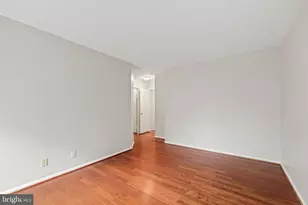 8370 Greensboro Dr, McLean, VA 22102 - Photo 16