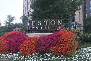 2251 Hunters Run Dr, Reston, VA 20191 - Photo 40
