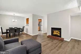 2251 Hunters Run Dr, Reston, VA 20191 - Photo 12