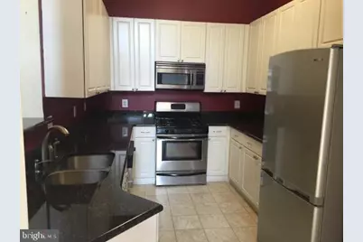 2701 Bellforest Court #403, Vienna, VA 22180 - Photo 4
