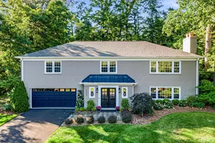 1702 Mason Hill Dr, Alexandria, VA 22307 - Photo 1