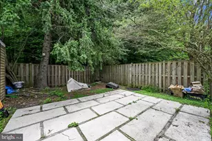 8179 Willowdale Ct, Springfield, VA 22153 - Photo 24