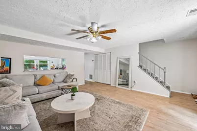 8179 Willowdale Court, Springfield, VA 22153 - Photo 10