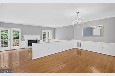 2836 Kelly Square, Vienna, VA 22181 - Photo 12
