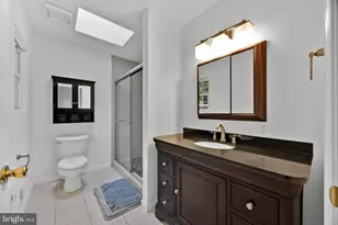 1002 Charlton Pl, Herndon, VA 20170 - Photo 30