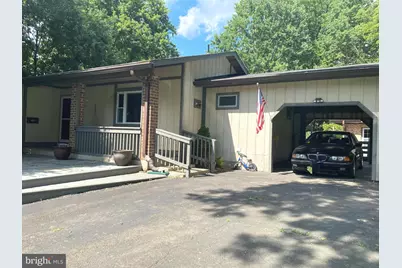 1002 Charlton Place, Herndon, VA 20170 - Photo 2
