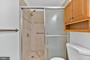 1002 Charlton Pl, Herndon, VA 20170 - Photo 32