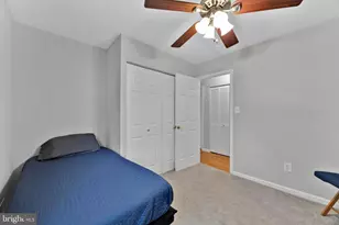 1002 Charlton Pl, Herndon, VA 20170 - Photo 20
