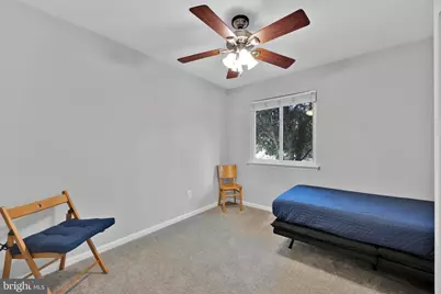 1002 Charlton Place, Herndon, VA 20170 - Photo 18